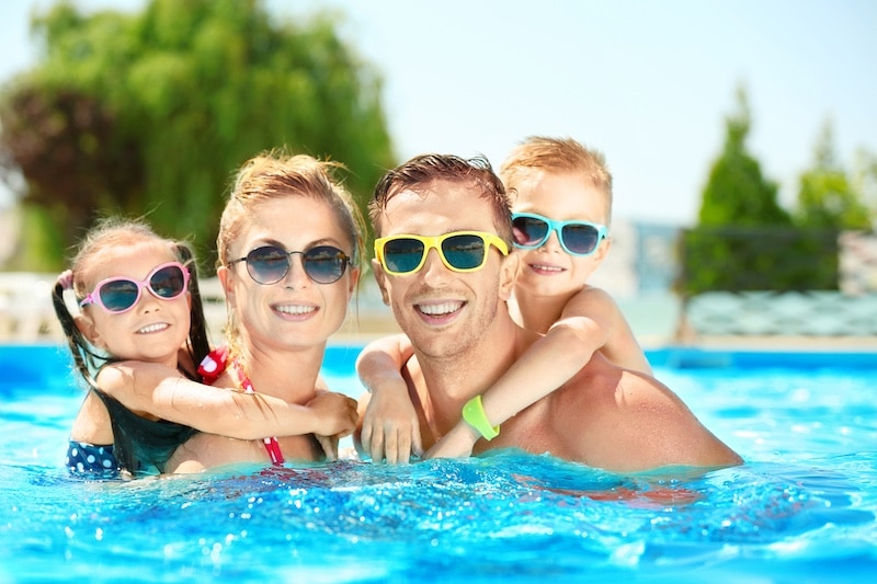 Scottsdale pool service technician performing maintenance and repair